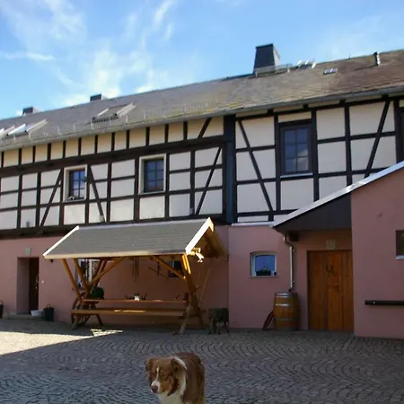 Familienbauernhof Prediger Farm stay *